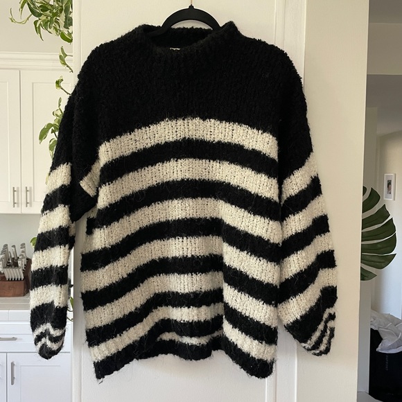 Ragdoll La
Women's Black Ragdoll Los Angeles Striped Boucle Sweater - Picture 6 of 7